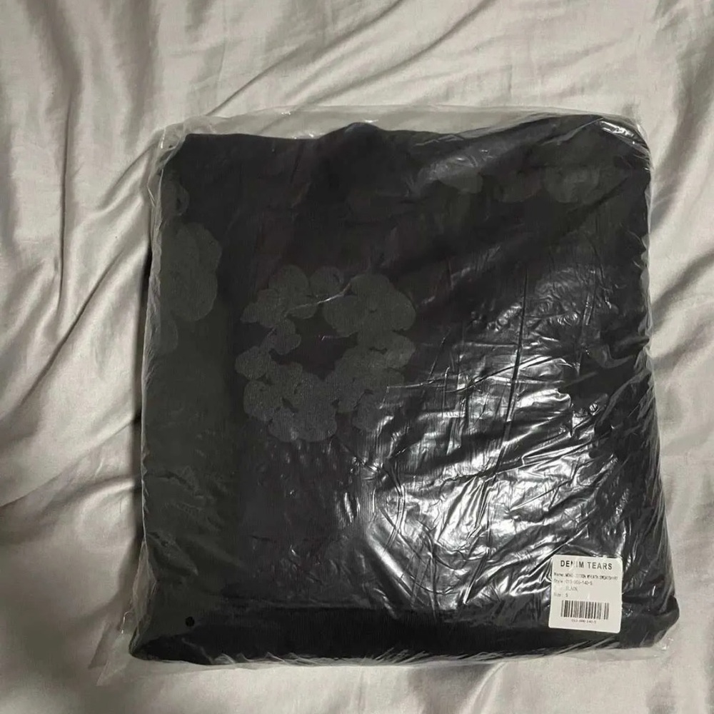 Black Floral Bedding Set